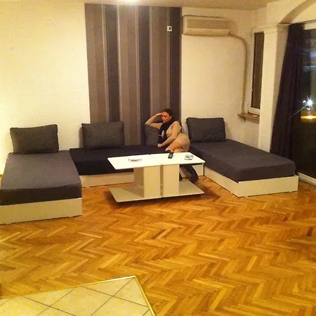 Apartment Holiday'n'deluxe Suites Skopje